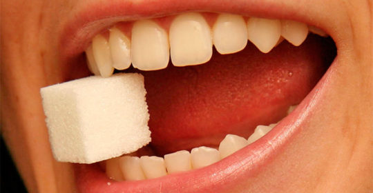 Cómo afecta el azúcar a nuestros dientes